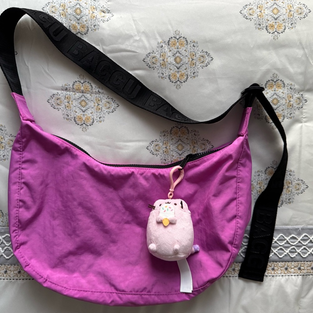 Baggu medium crescent bag